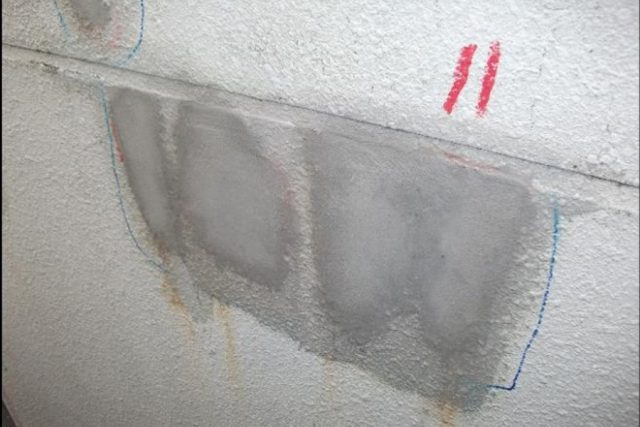 画像：外壁補修 爆裂