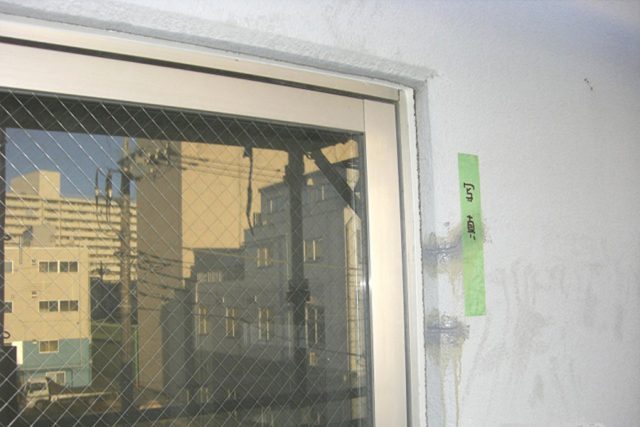 画像：サッシ廻りシーリング